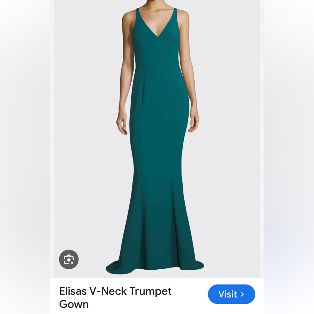 Likely Elisas gown Green V-Neck Trumpet Dress with small train. Size 4